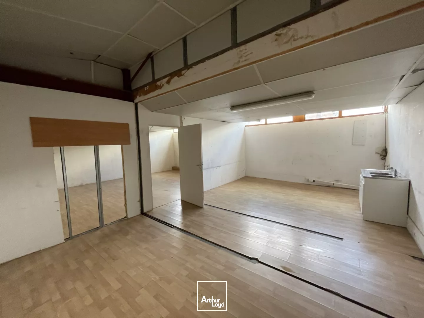 A LOUER - IDEAL TPE / PME