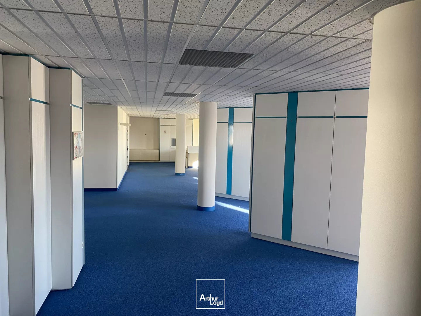 PLATEAUX DE BUREAUX A VENDRE A LORIENT