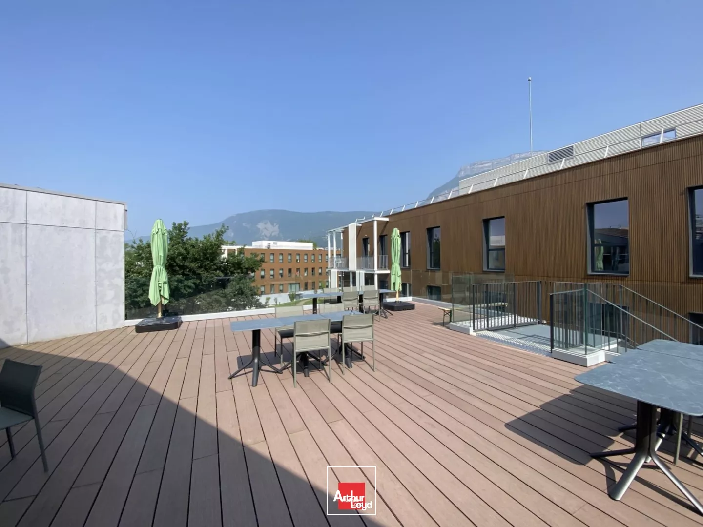 LOCATION BUREAUX NEUFS INOVALLEE MEYLAN DIVISIBLE A PARTIR DE 306M²