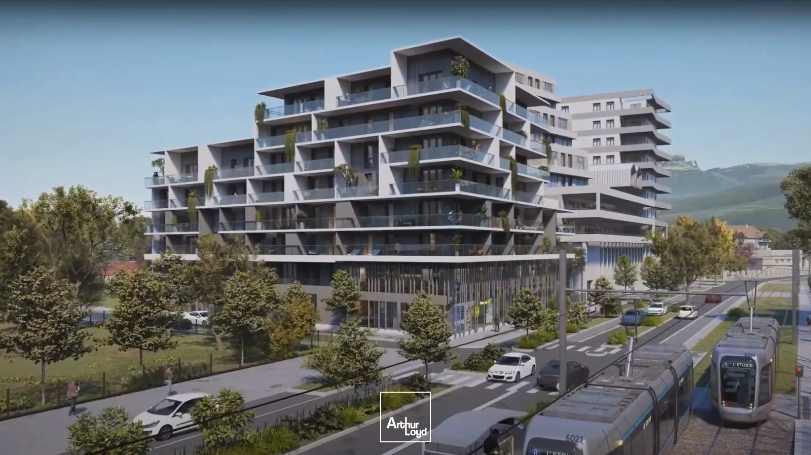 BUREAUX ET COMMERCE A VENDRE LE PONT DE CLAIX 676M²