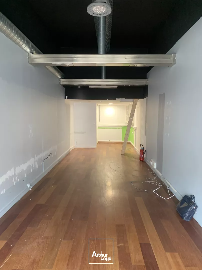 A LOUER -LOCAL COMMERCIAL - CENTRE ST NAZAIRE - 43 M2