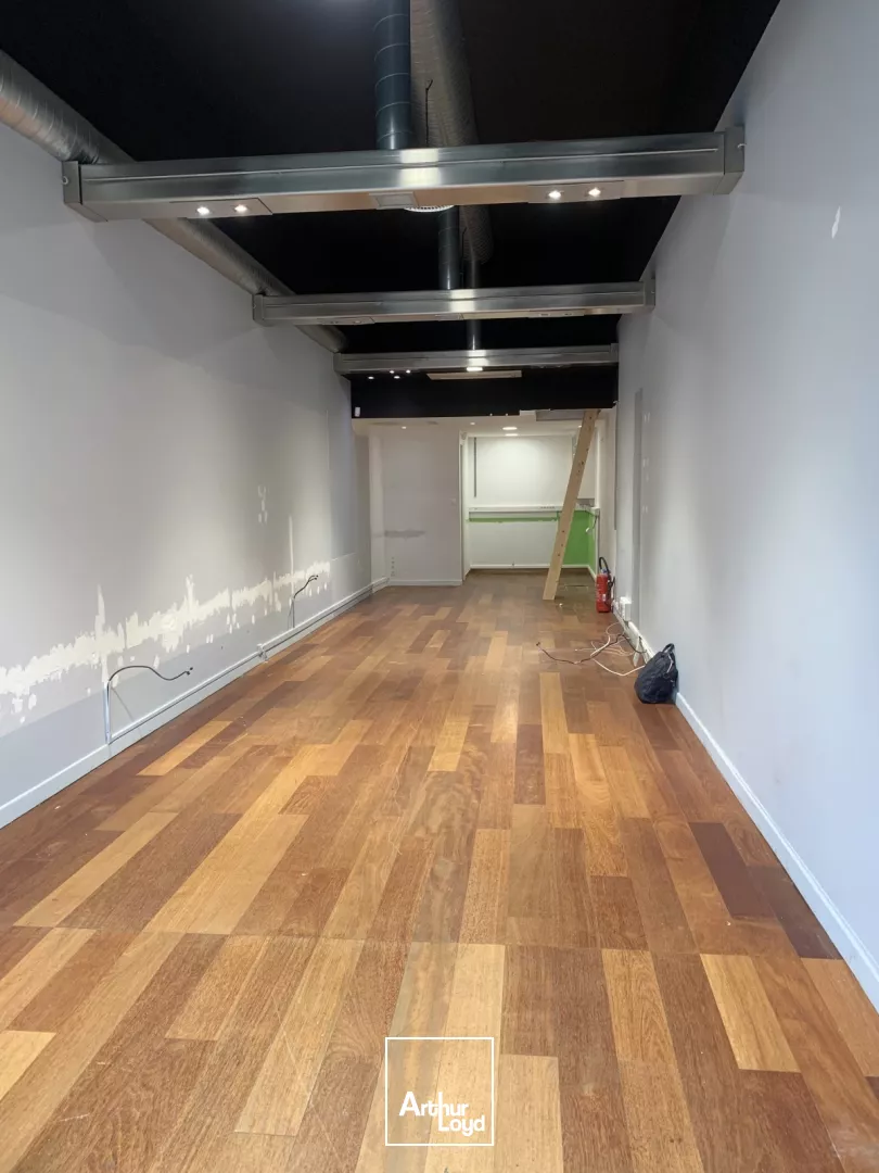 A LOUER -LOCAL COMMERCIAL - CENTRE ST NAZAIRE - 43 M2
