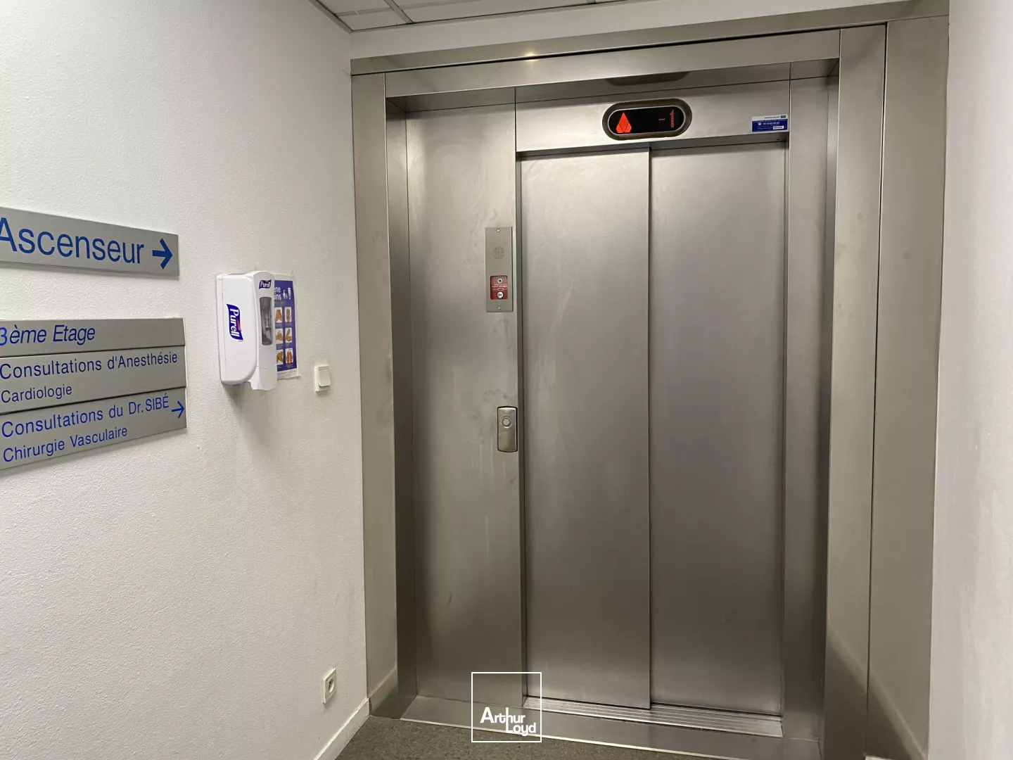 Bureaux à louer dans la maison médicale accolée à la Clinique Saint Augustin ELSAN - Bordeaux