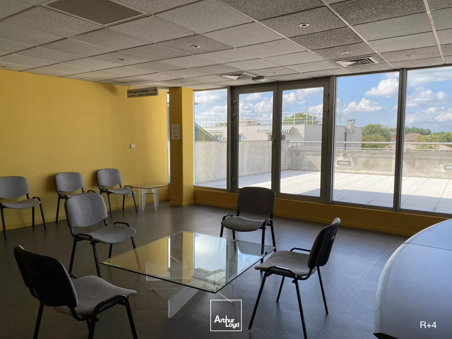 Bureaux à louer dans la maison médicale accolée à la Clinique Saint Augustin ELSAN - Bordeaux