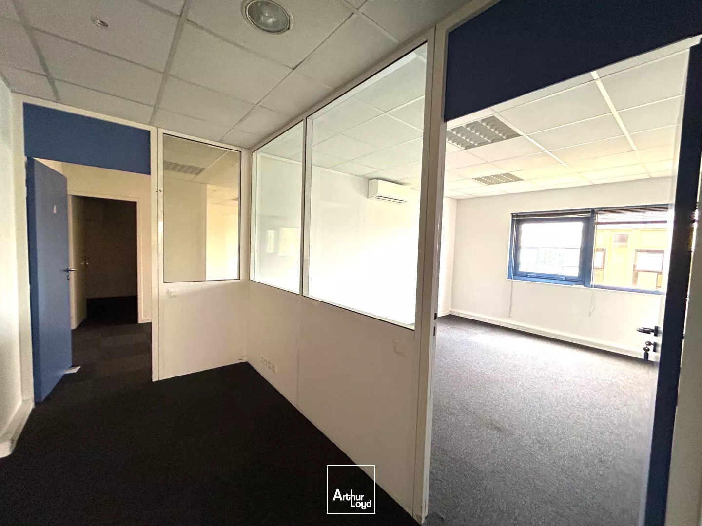 Bureaux à louer à Mérignac Chemin Long proche rocade 