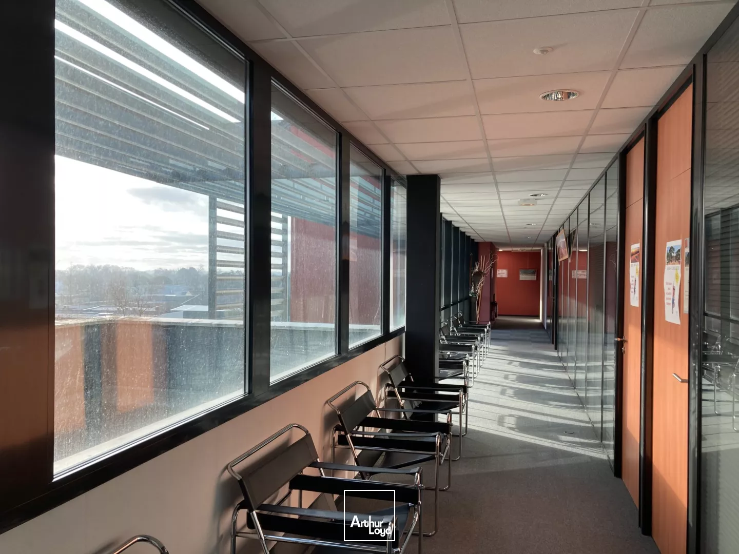 2 612 m² de bureaux à louer à Gradignan proche autoroute A63 et rocade