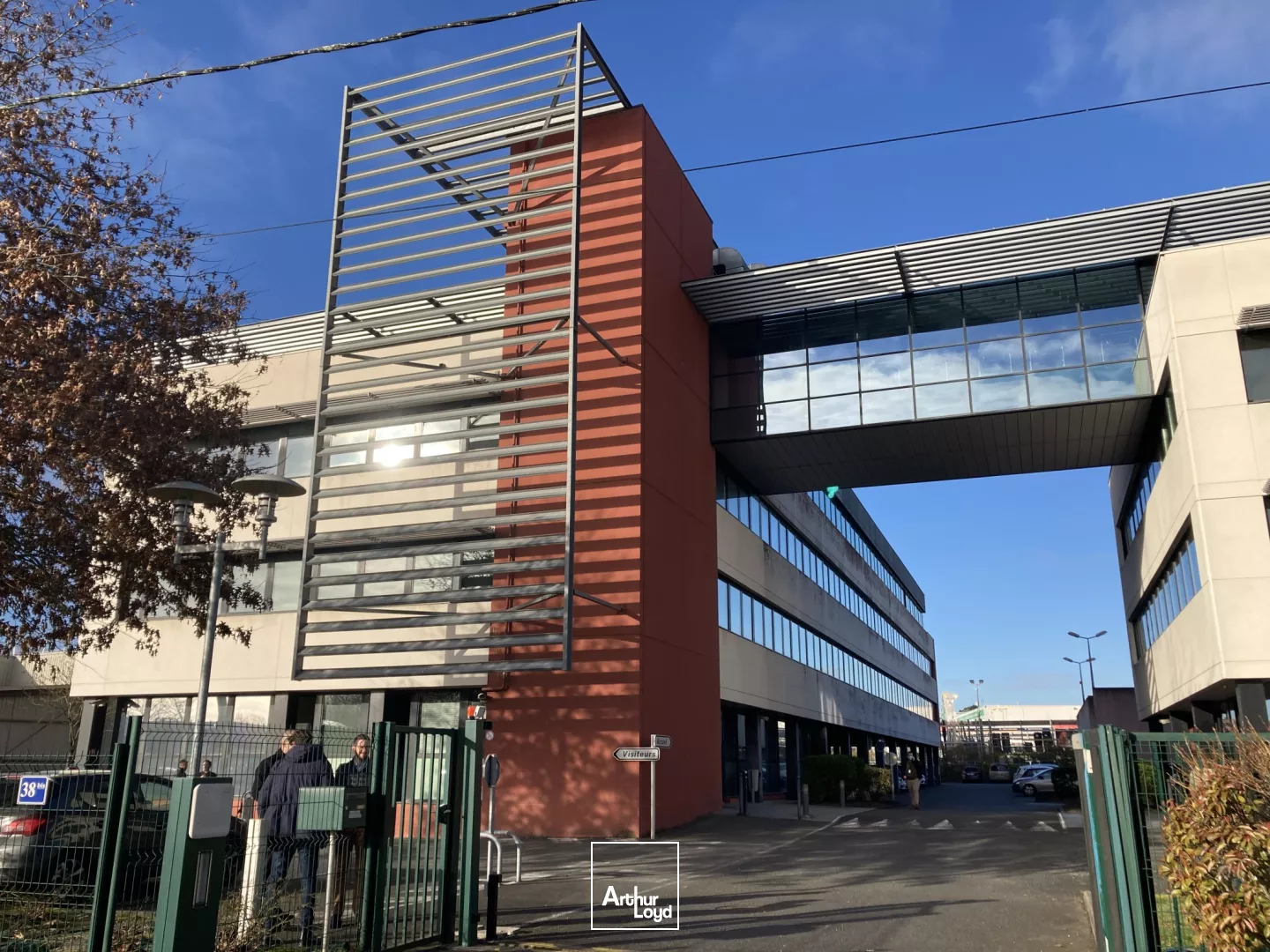 2 612 m² de bureaux à louer à Gradignan proche autoroute A63 et rocade