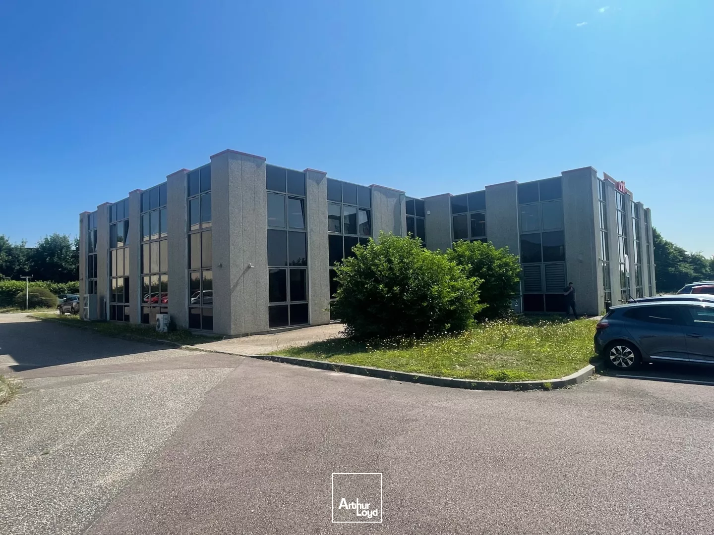 Bureaux à louer à VAL DE REUIL 27100