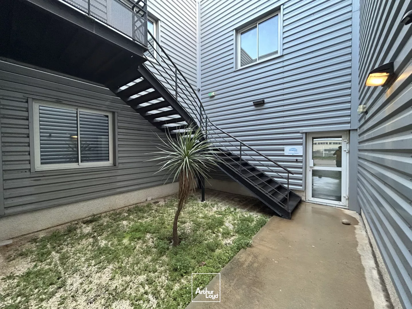 LOCAUX D'ACTIVITES A LOUER ESPACE POLYGONE PERPIGNAN