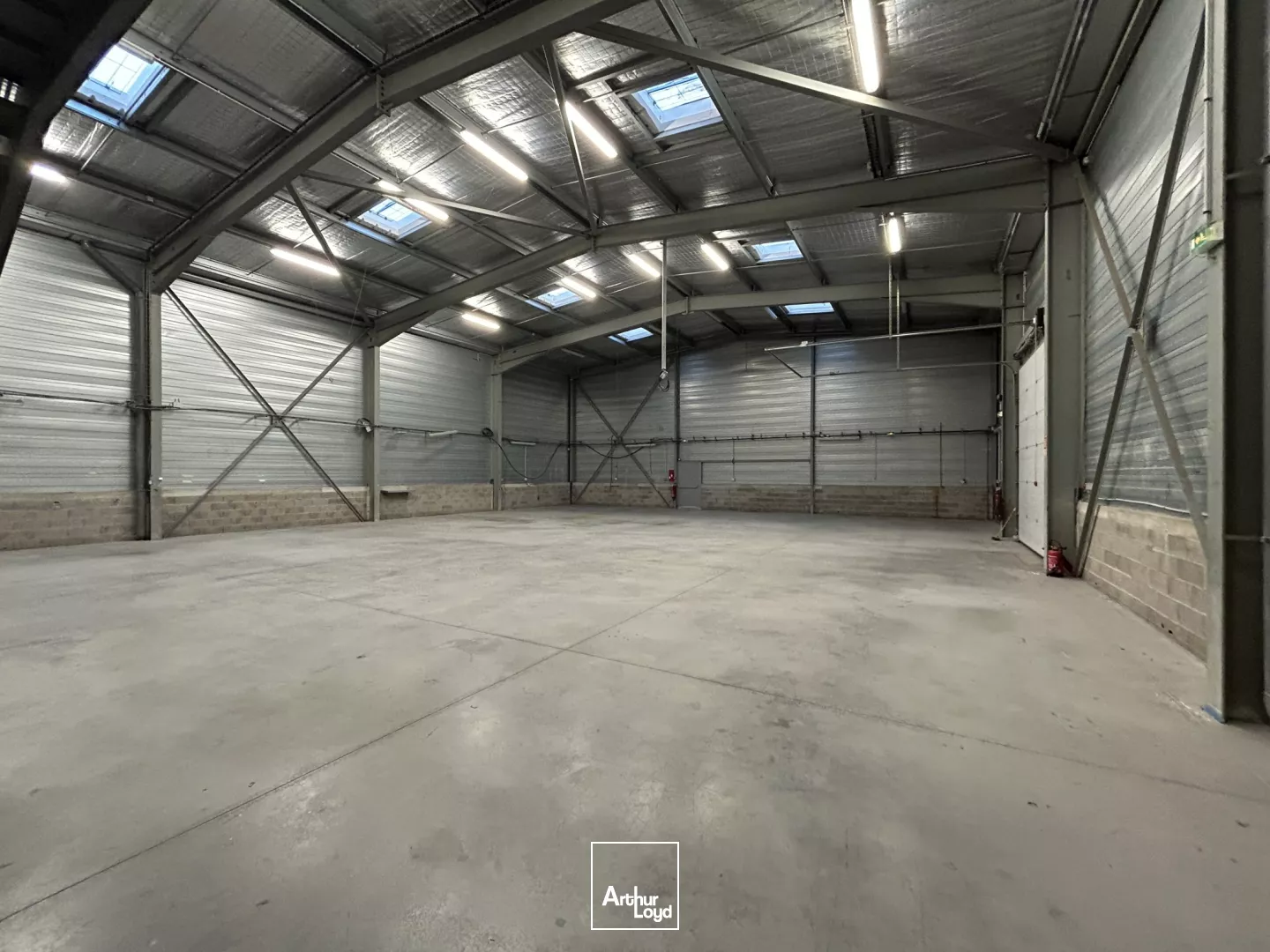 LOCAUX D'ACTIVITES A LOUER ESPACE POLYGONE PERPIGNAN