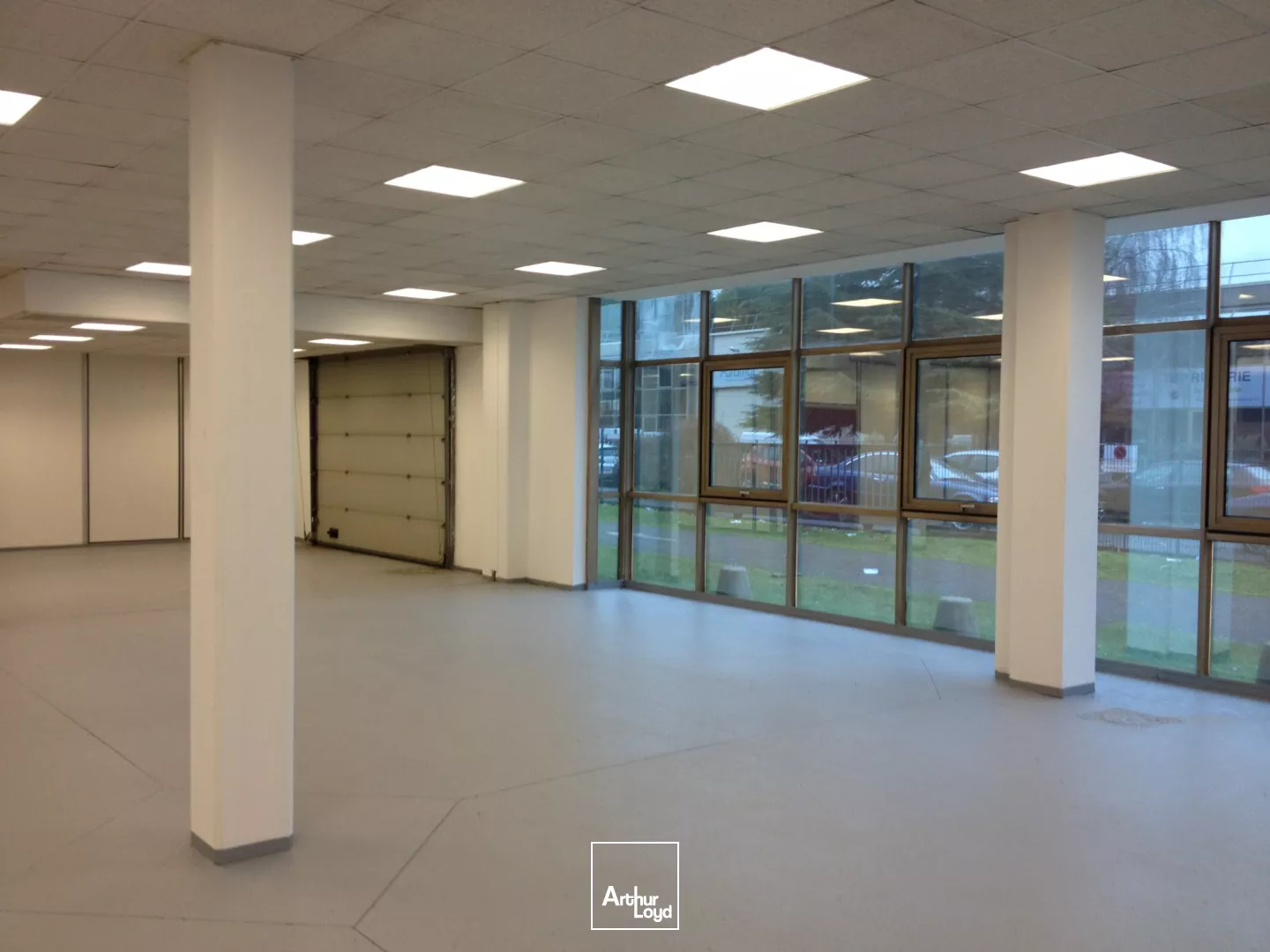 Bureaux à louer à BEZONS 95870