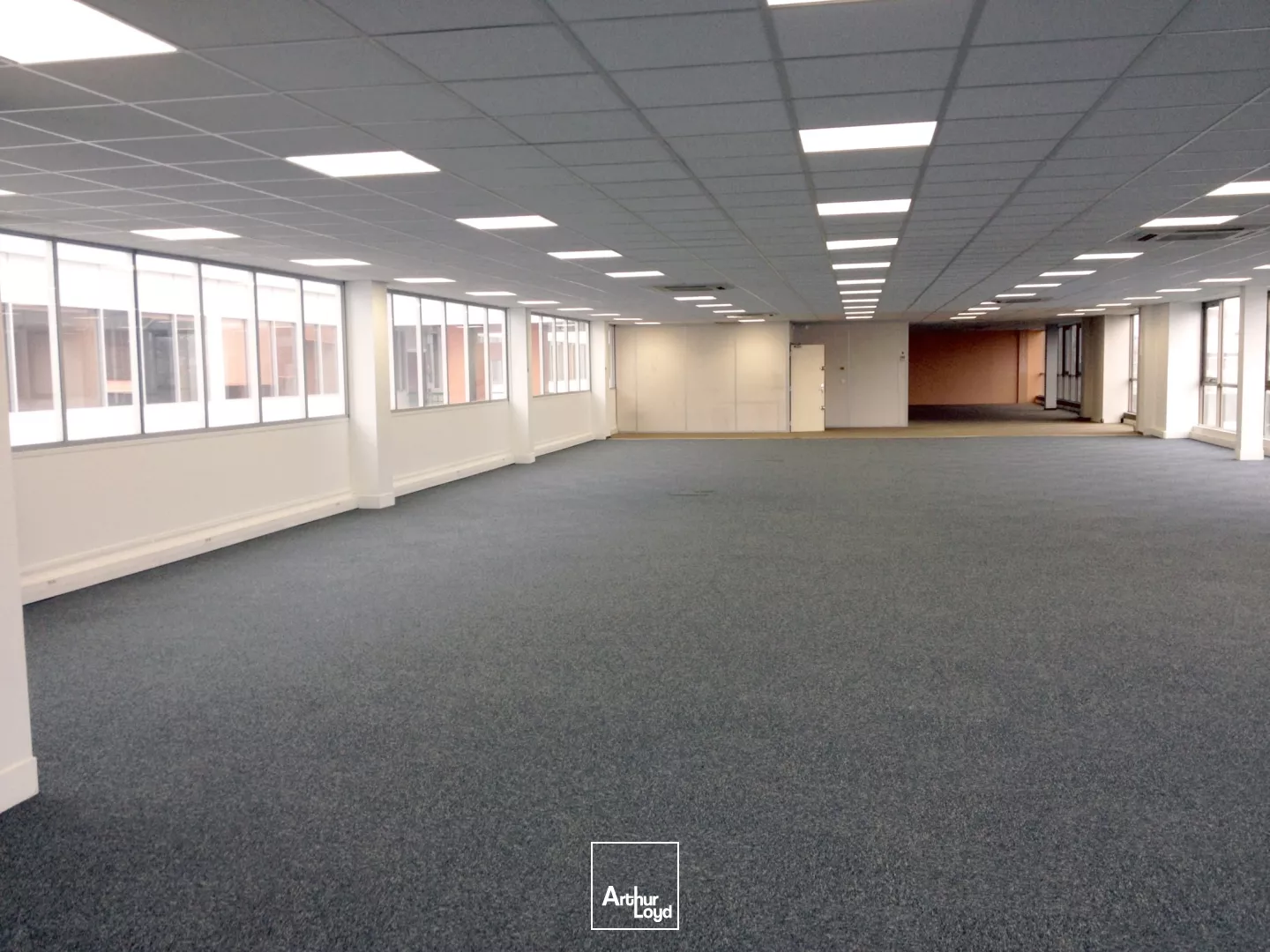 Bureaux à louer à BEZONS 95870