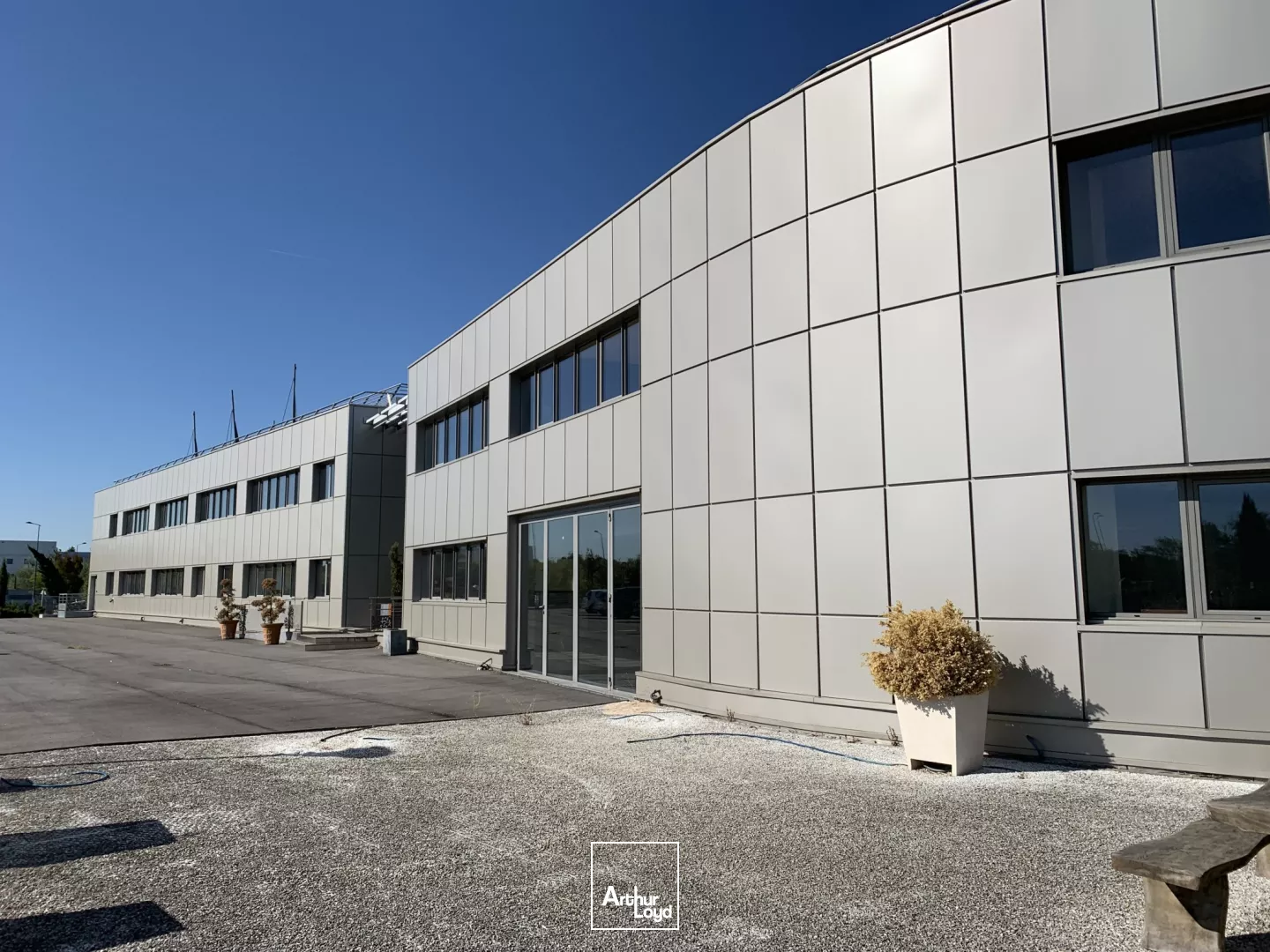 Bureaux à louer à PUISEUX PONTOISE 95650