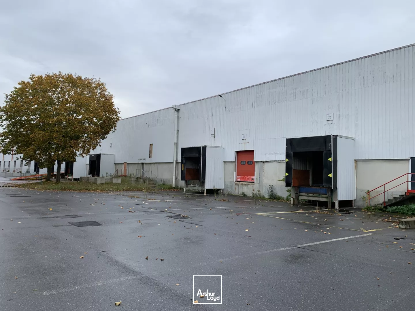 Locaux d'activité à louer à ERAGNY 95610