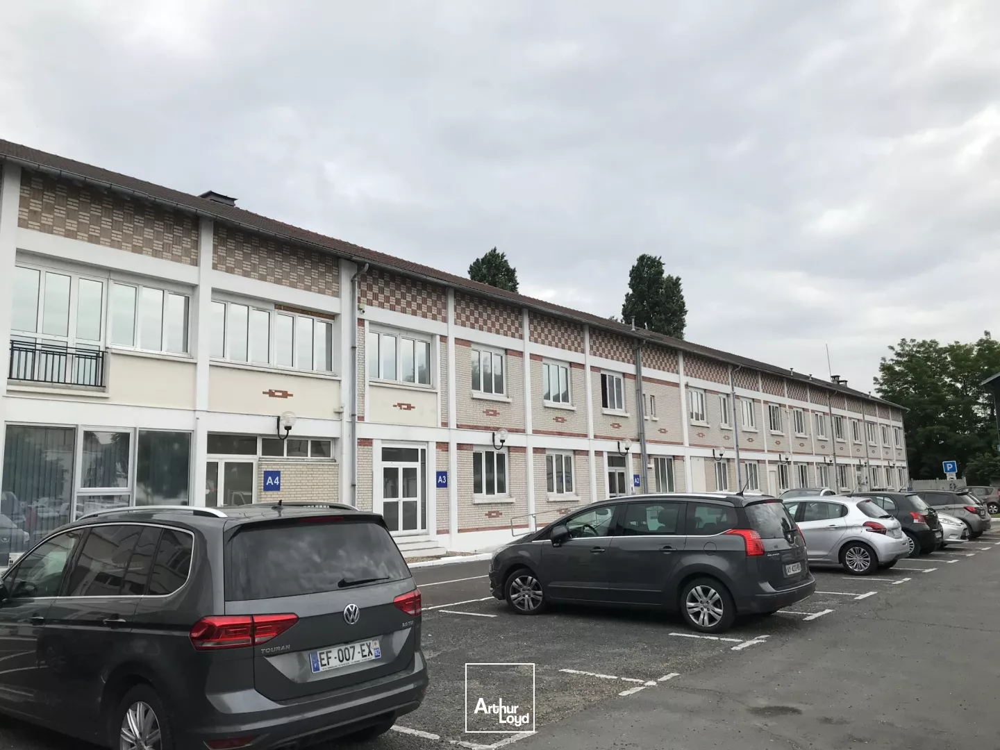 Locaux d'activité à louer à BEZONS 95870