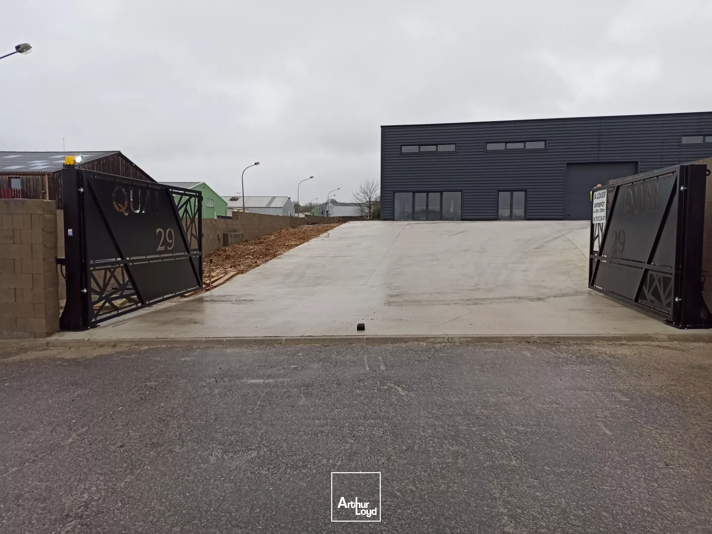 Locaux d'activité à louer à MAGNY EN VEXIN 95420