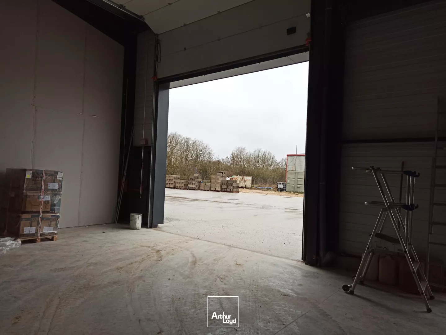 Locaux d'activité à louer à MAGNY EN VEXIN 95420