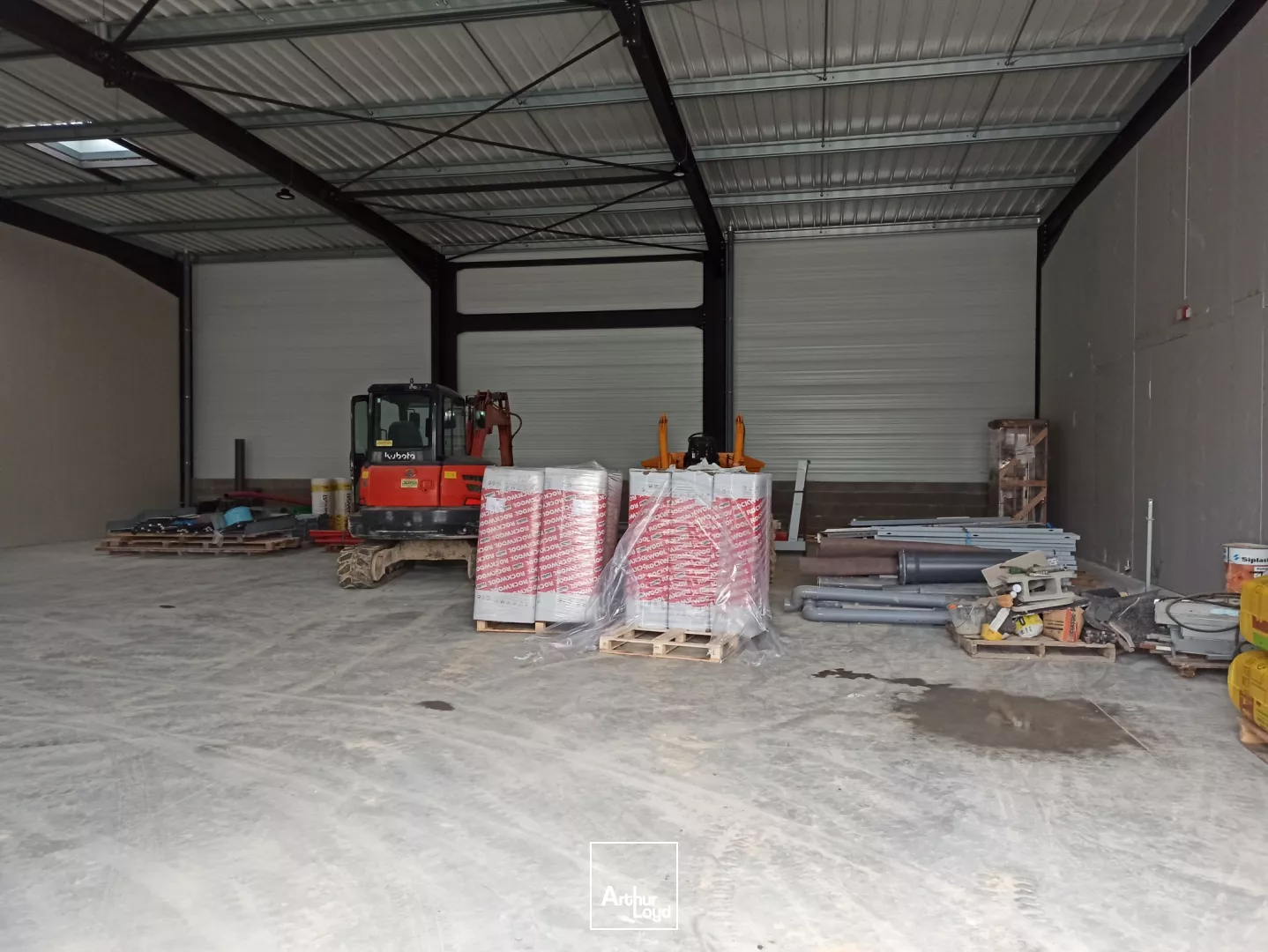 Locaux d'activité à louer à MAGNY EN VEXIN 95420