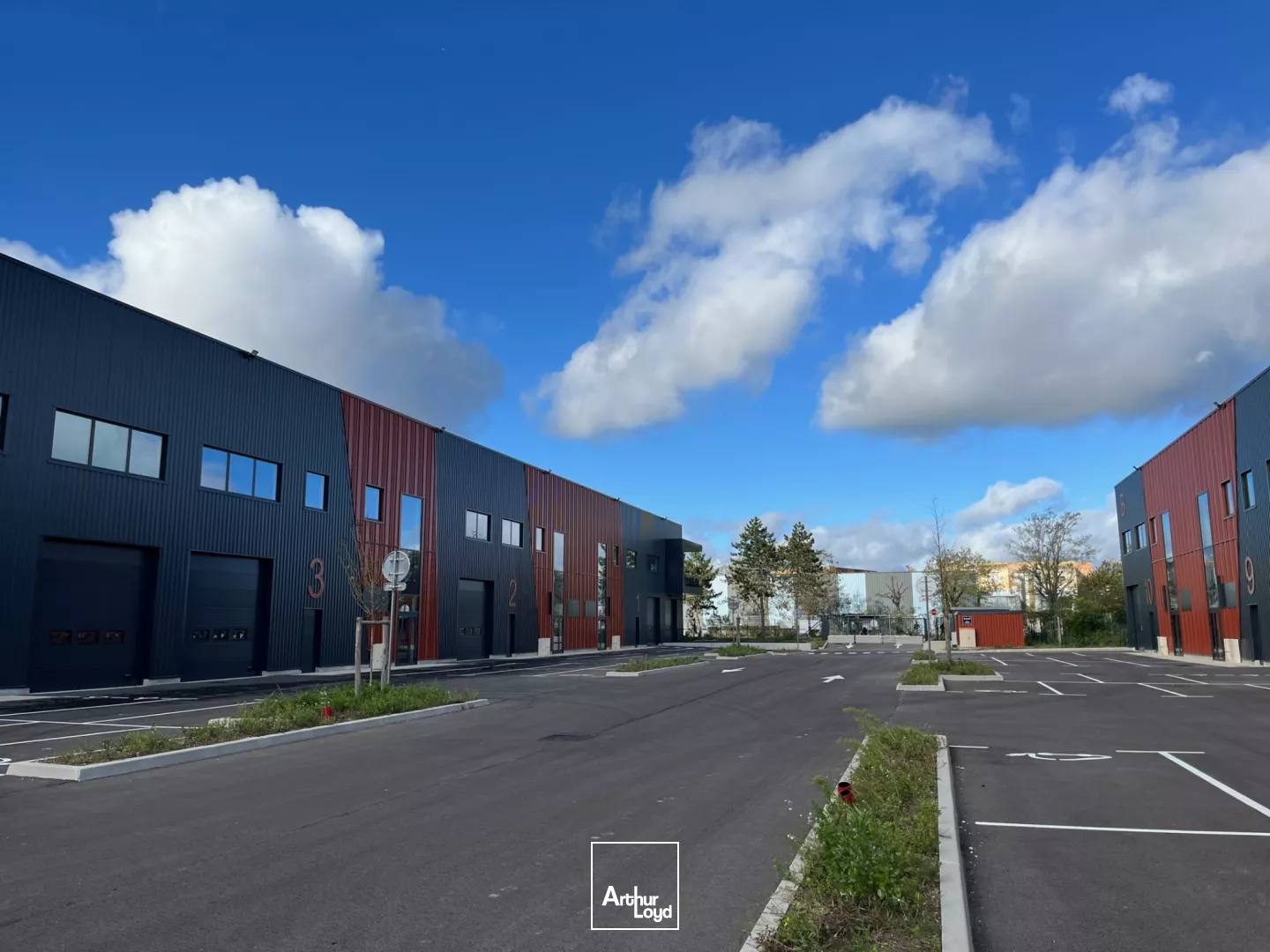 PARC NEUF LIVRE EN 2023 - LOTS A PARTIR DE 316 M²