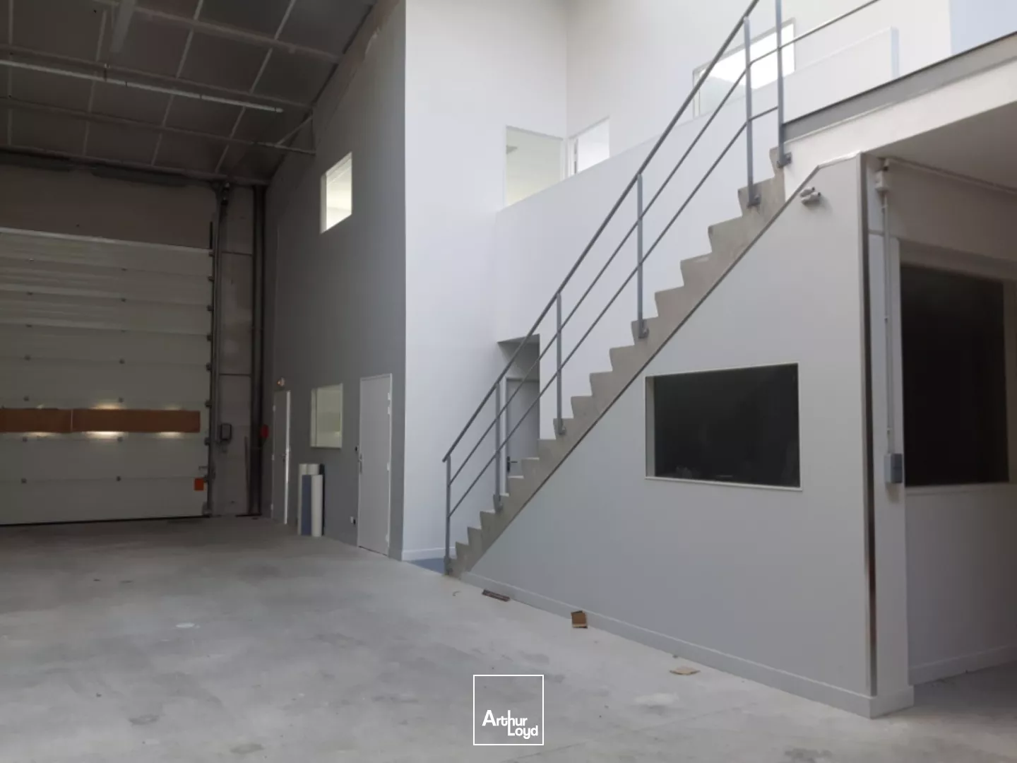 Locaux d'activité à louer à ENNERY 95300