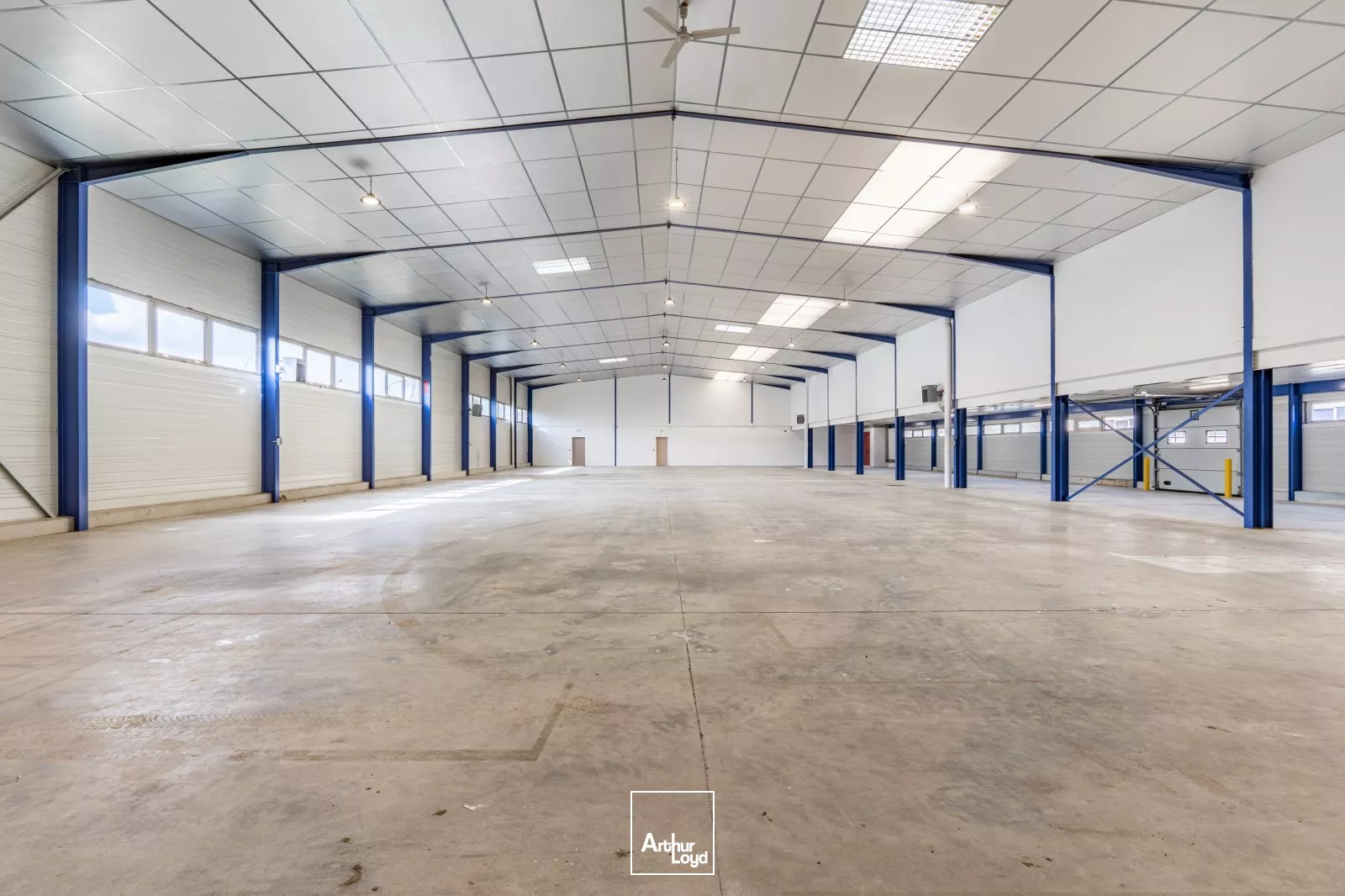 Locaux d'activité à louer à BEZONS 95870