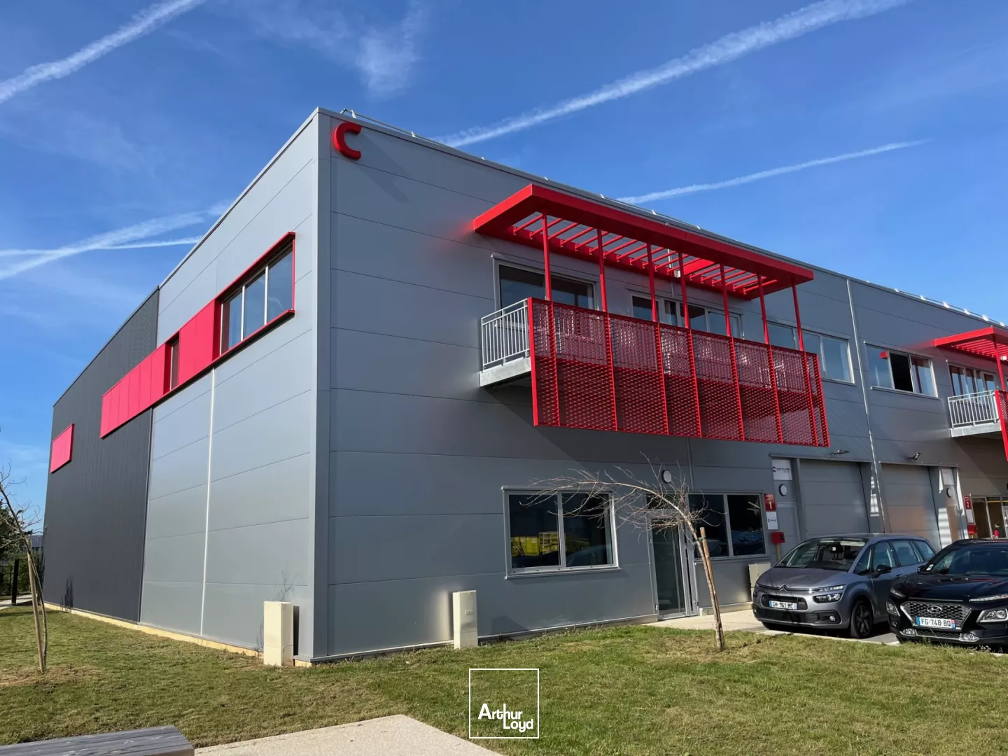 Locaux d'activité à louer à FREPILLON 95740