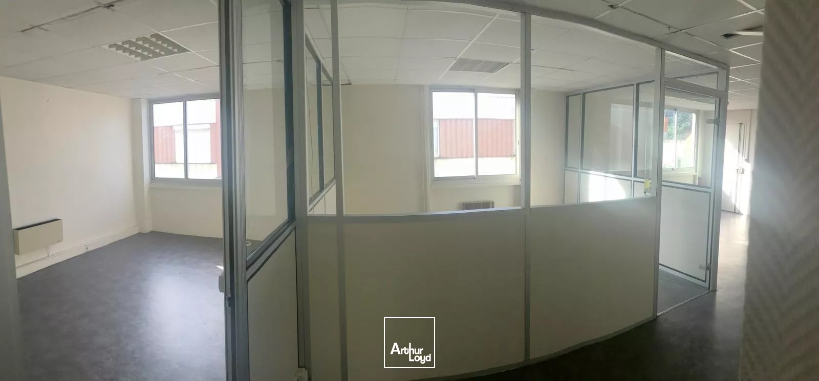 Cellules d'activités à louer à partir de 216m²