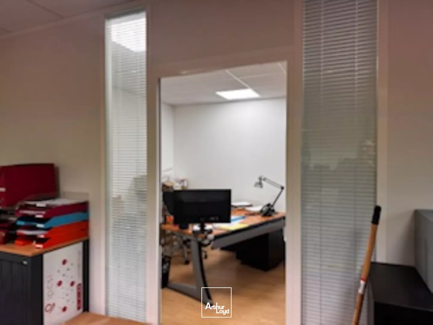 75 m² de bureaux sur les Quais de Seine