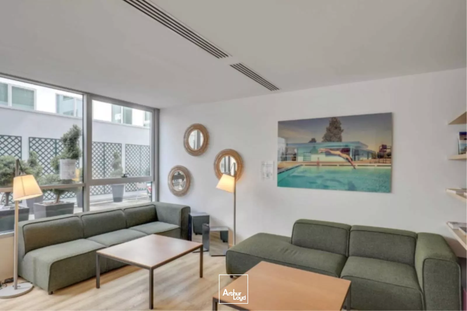 Le Clarté, bureaux dans un immeuble sécurisé, moderne et serviciel, avec terrasse, à louer