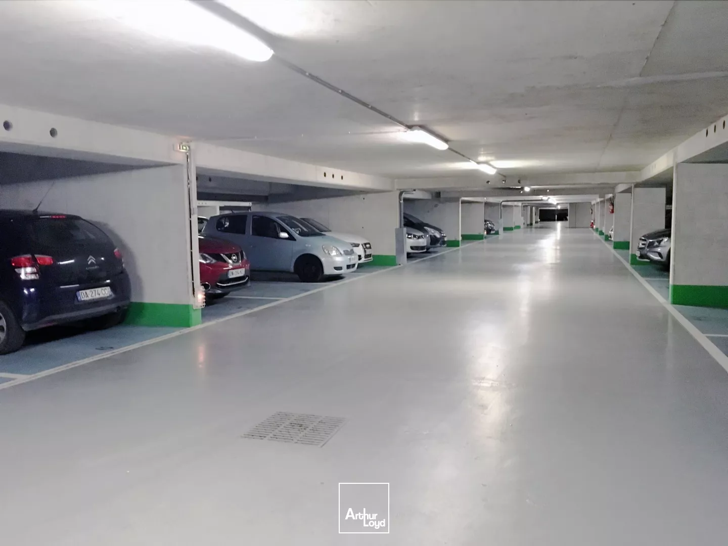 Bureaux rénovés et lumineux à Rueil Malmaison - RER A à proximité - Quartier dynamique