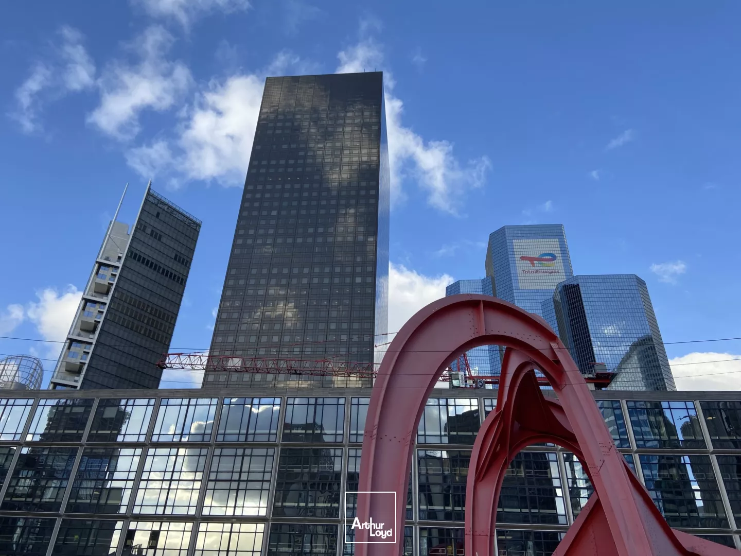 Bureaux à louer à COURBEVOIE LA DEFENSE 92400