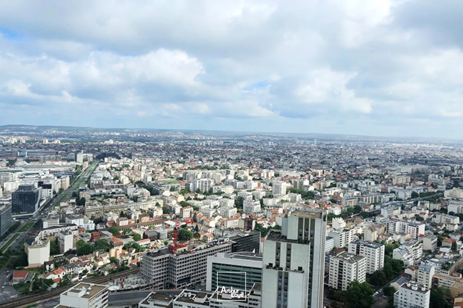 Bureaux à louer à COURBEVOIE LA DEFENSE 92400