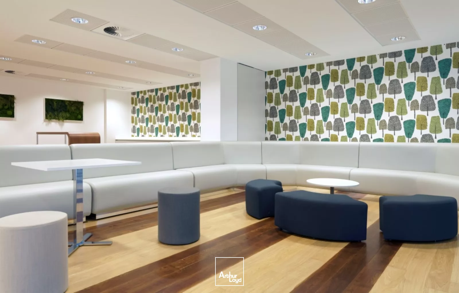 Bureaux à louer dans un cadre de travail moderne et fonctionnel - Immeuble neuf et serviciel - A proximité de la Défense