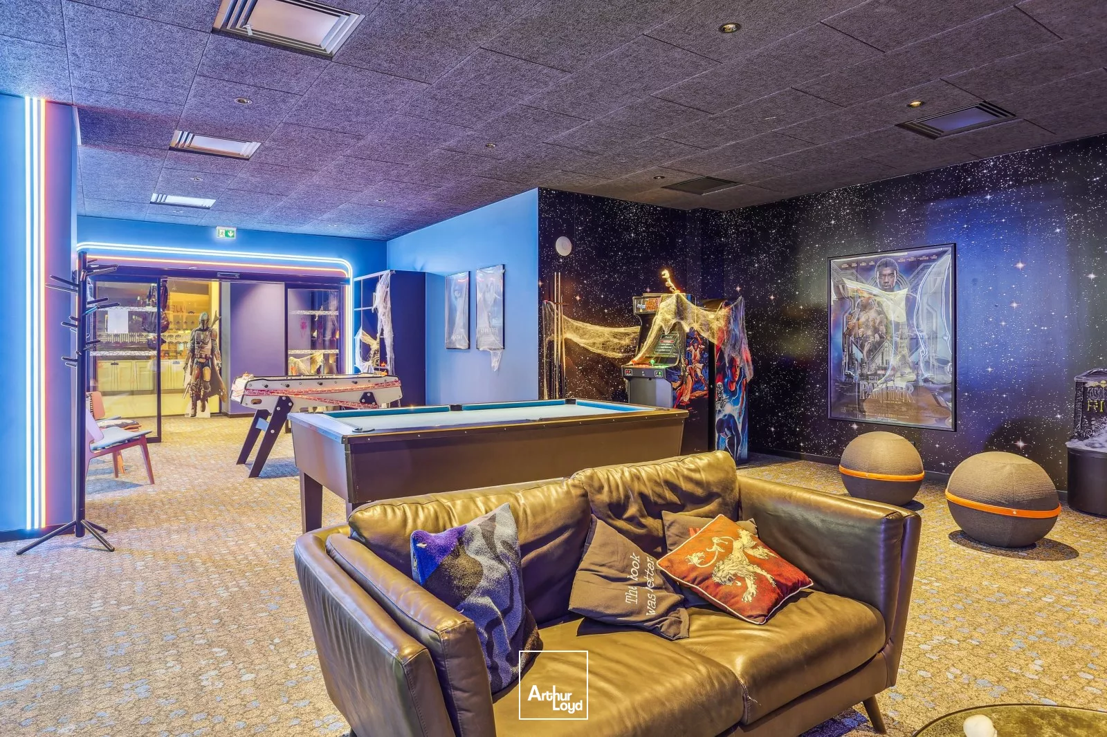 Bureaux rénovés à Nanterre - Nombreux services et prestations de qualité - Quais de Seine à proximité