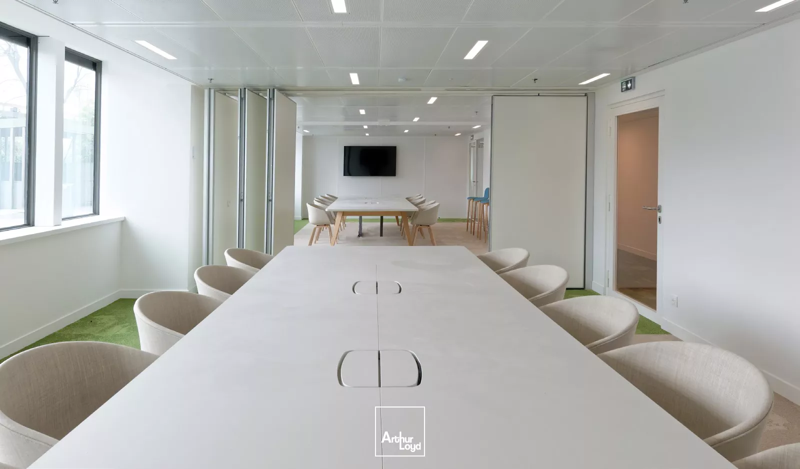 Bureaux à louer à COURBEVOIE 92400