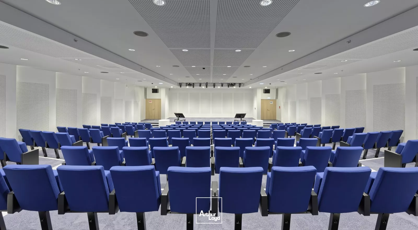 Bureaux à louer à COURBEVOIE 92400