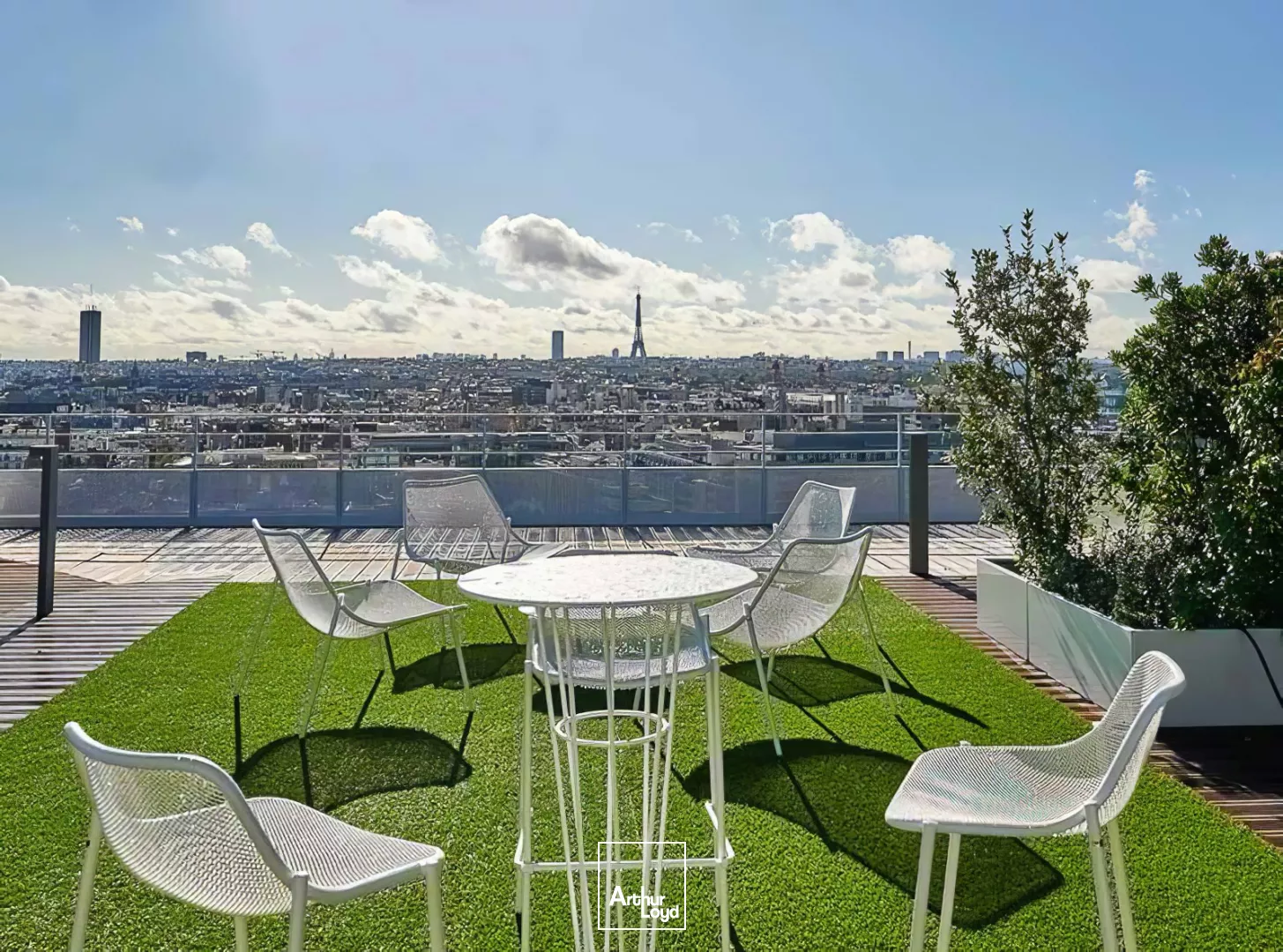 Bureaux à louer à COURBEVOIE 92400