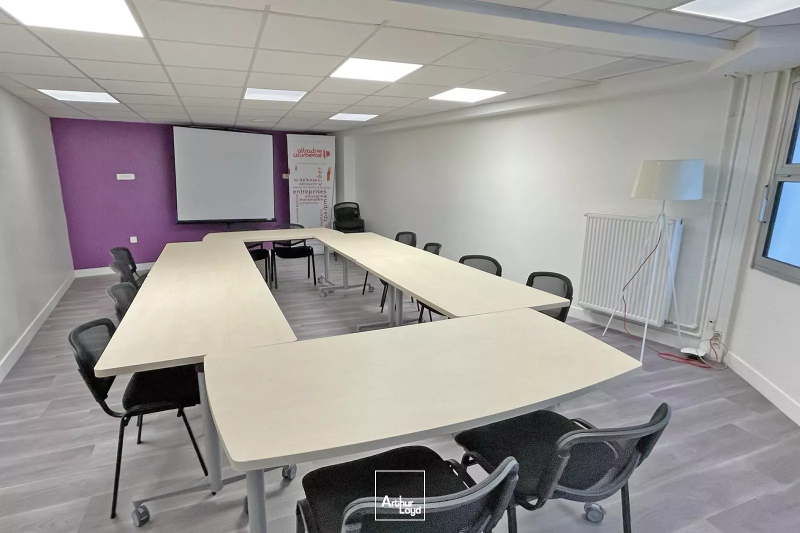 Bureaux à vendre à COURBEVOIE 92400