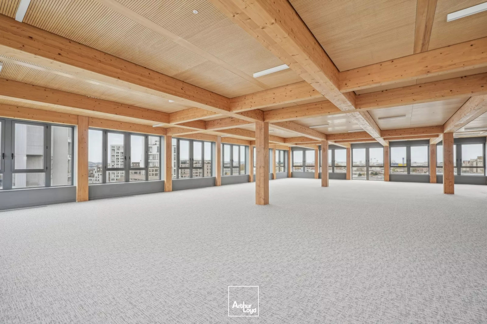 Bureaux neufs avec vue sur la Seine - Nombreux services dernière génération - Espace extérieur