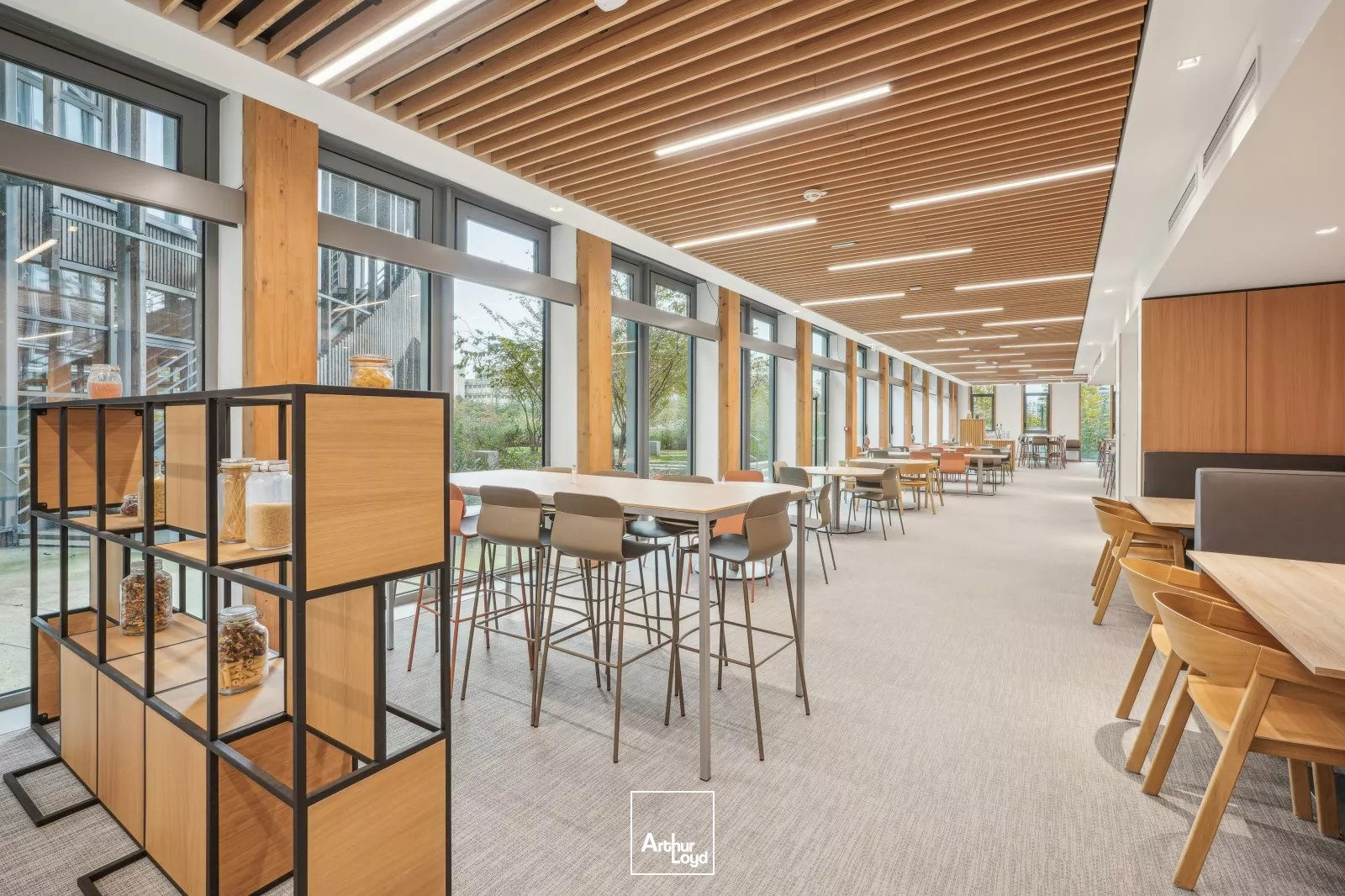 Bureaux neufs avec vue sur la Seine - Nombreux services dernière génération - Espace extérieur