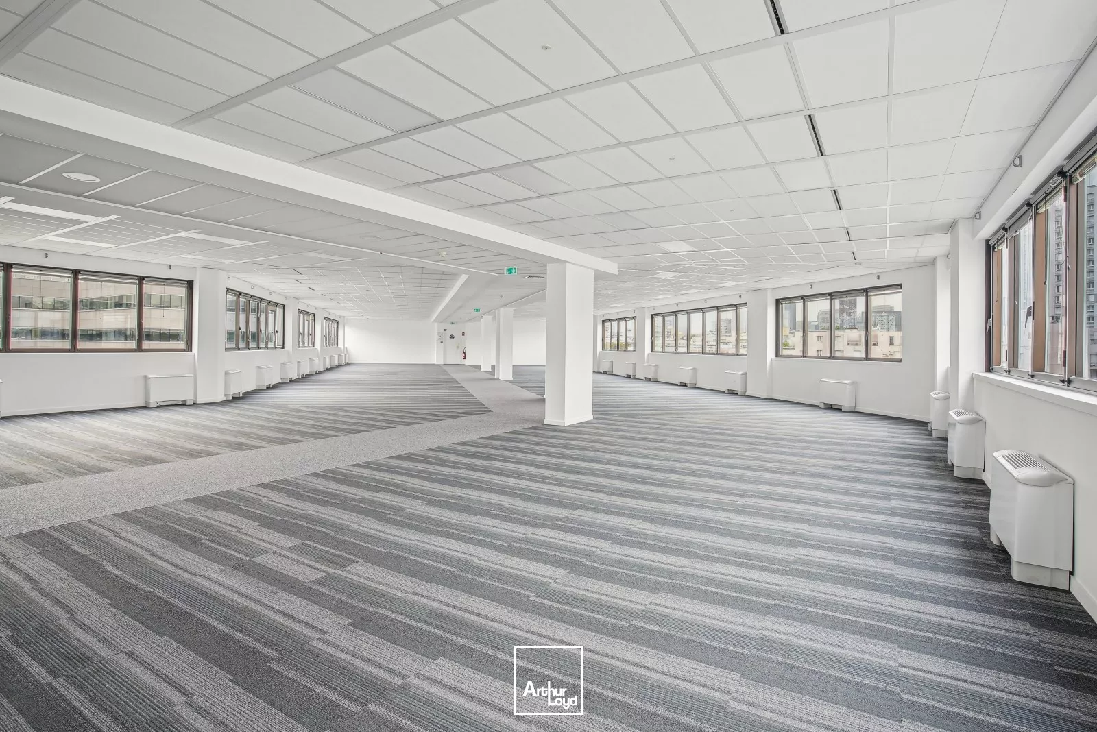 Bureaux modulables avec accès privatif dans un immeuble rénové