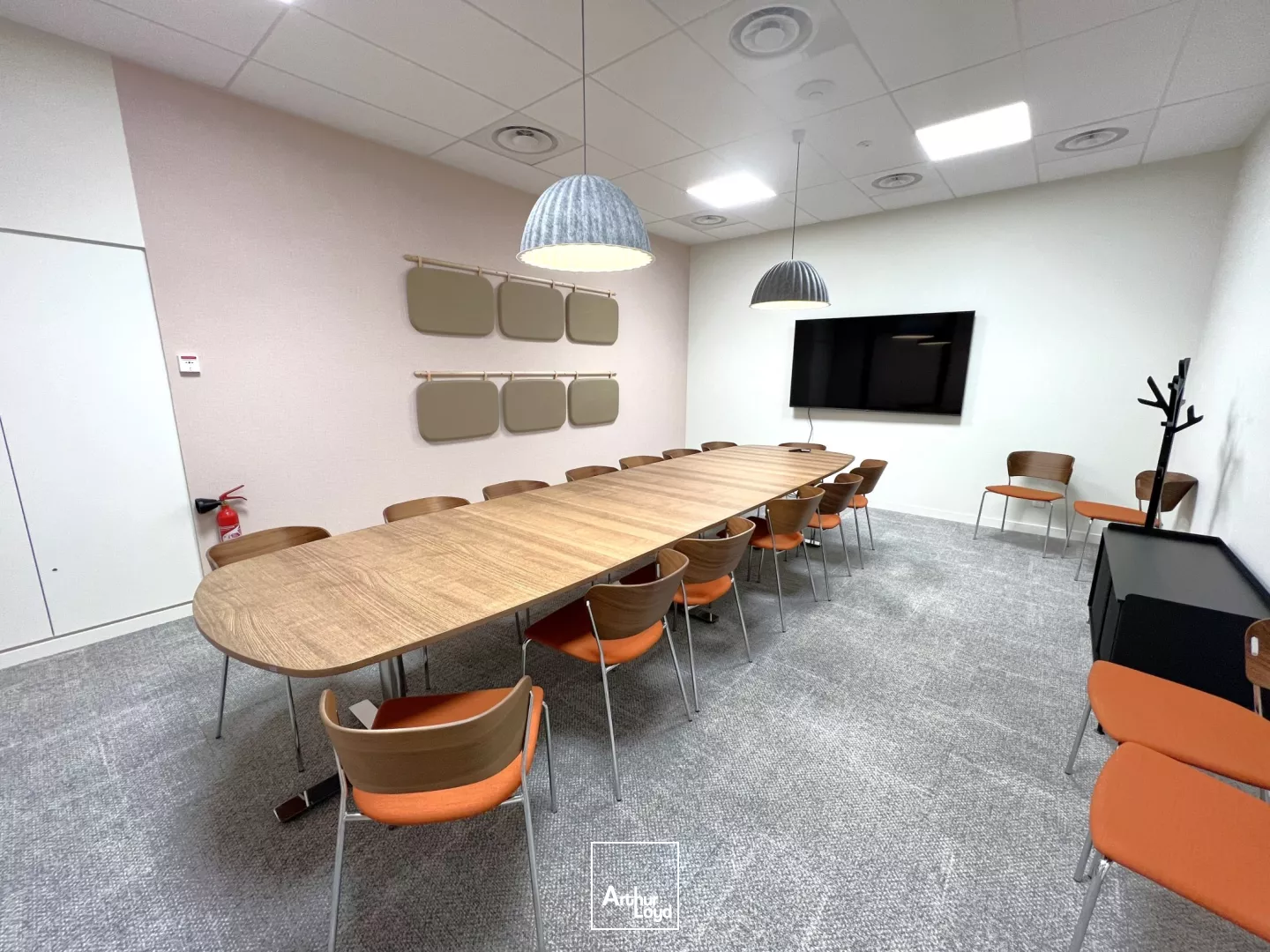 Bureaux labellisés et full services, proche du RER A, à Rueil Malmaison, 