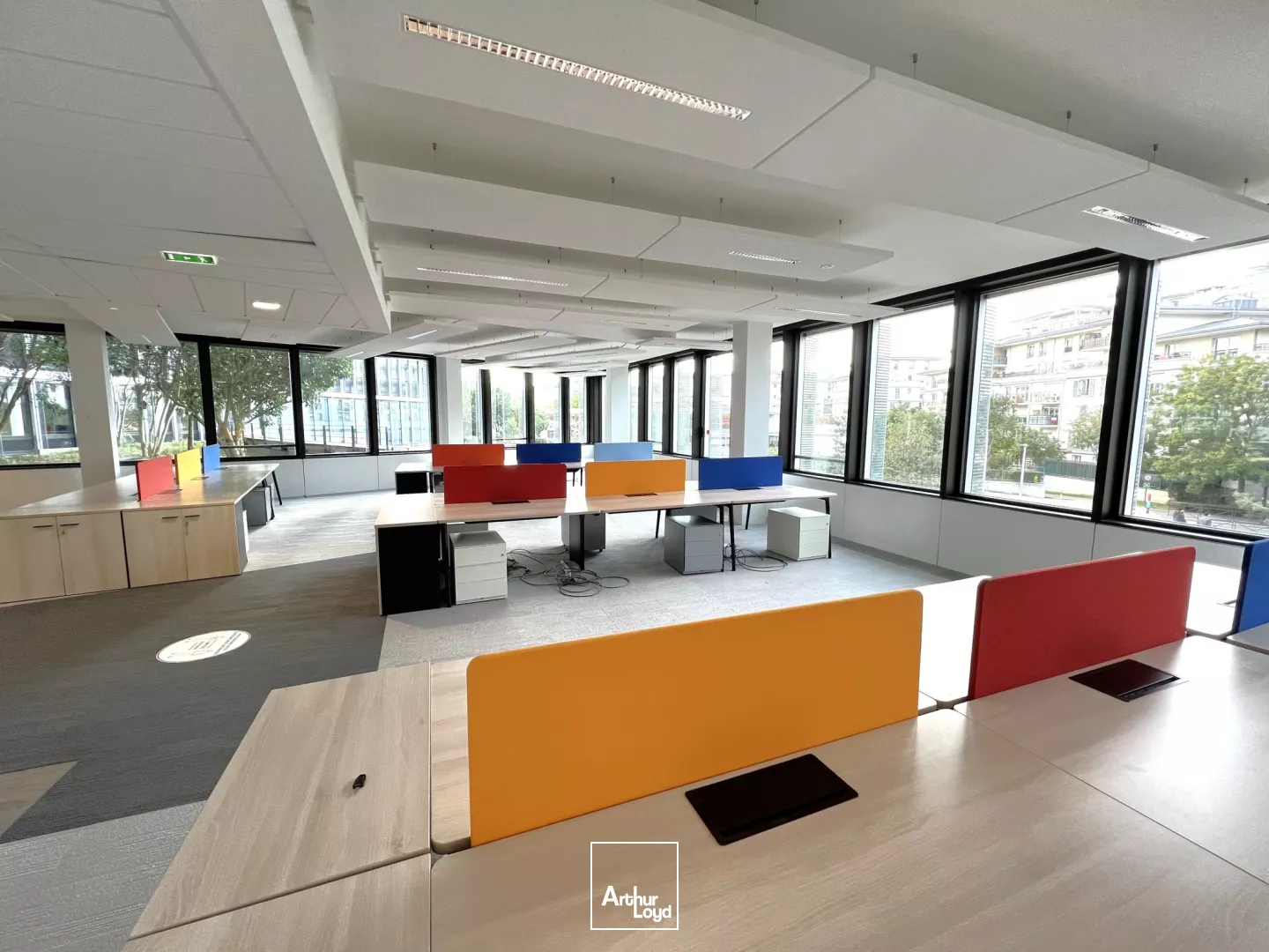 Bureaux labellisés et full services, proche du RER A, à Rueil Malmaison, 