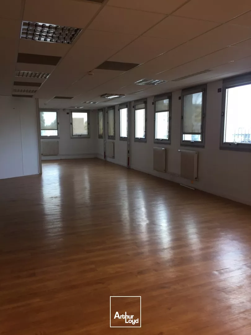 Bureaux à louer à VELIZY VILLACOUBLAY 78140