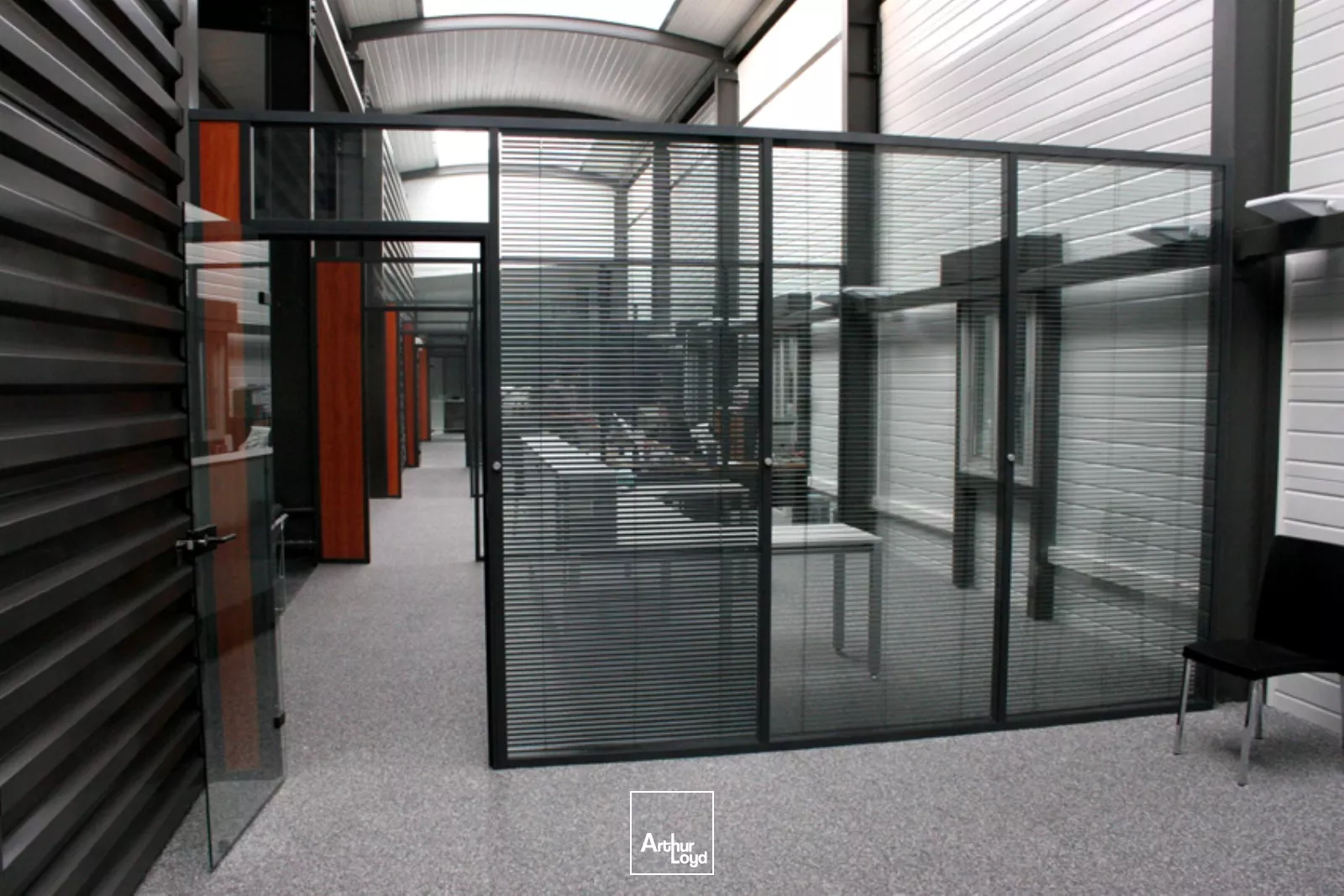 Locaux d'activités - Ensemble immobilier indépendant - Parc d'Activités du Plateau de Signes