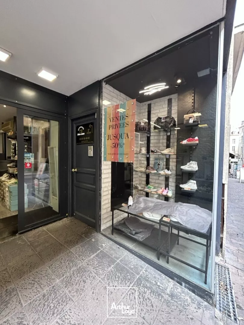 LOCAL COMMERCIAL à LOUER de 55 m²