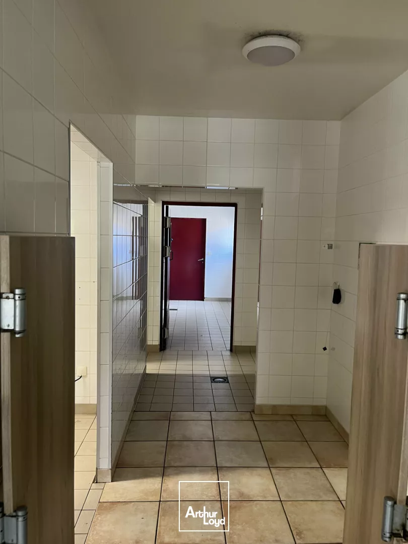 LOCAL AMÉNAGÉ POUR RESTAURATION - LA CRECHE/NIORT 