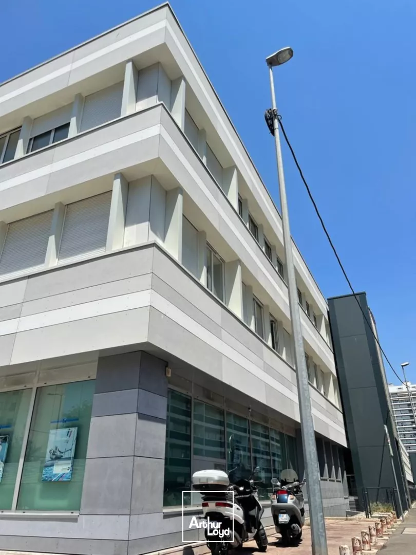 Bureaux à louer PMR rénovés - Rond-Point du Prado - 13008 Marseille