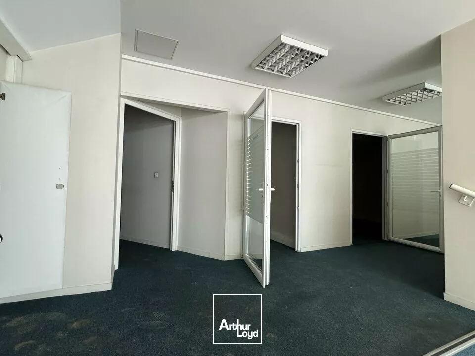 Local commercial - 103 m² - Tours centre