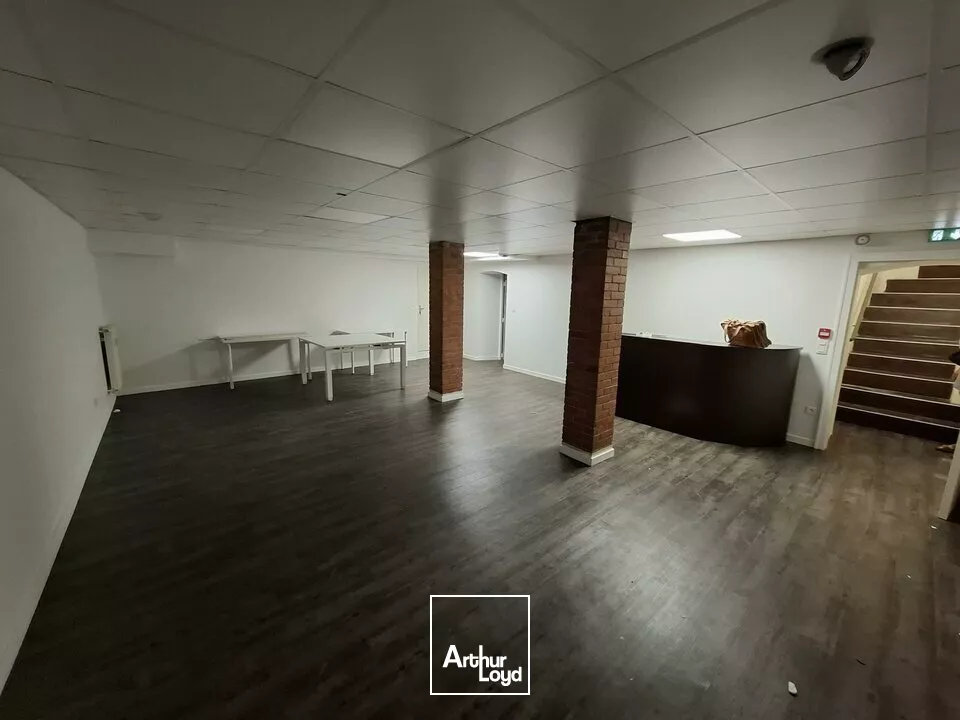 CLERMONT FERRAND BUREAUX A VENDRE 225 M²